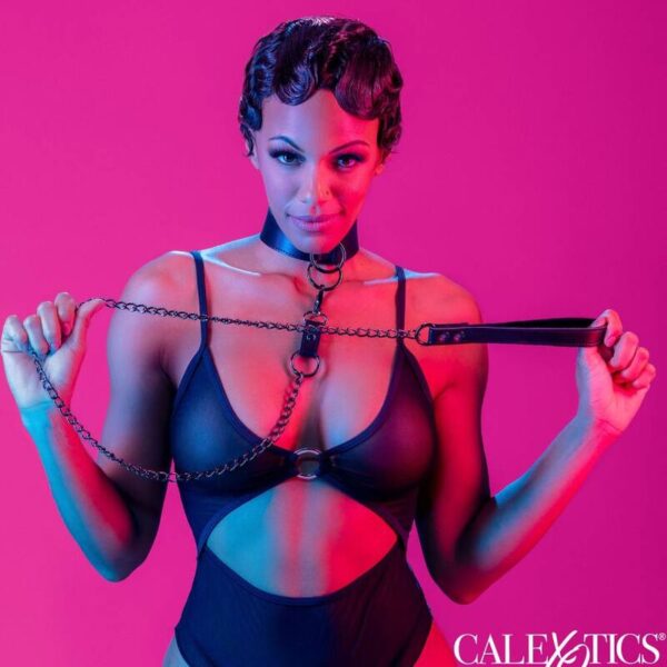 Calexotics - Euphoria Collar Con Correa De Cadena - Imagen 9