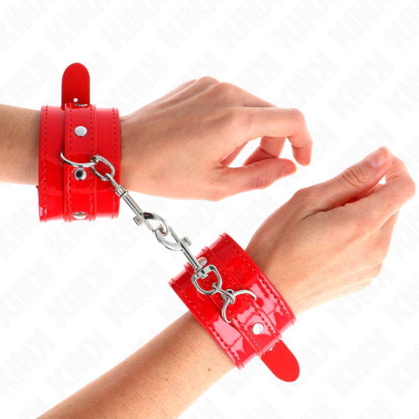 Kink - Muñequeras Con Tachuelas Rojo Ajustable 23-33 Cm - Imagen 4