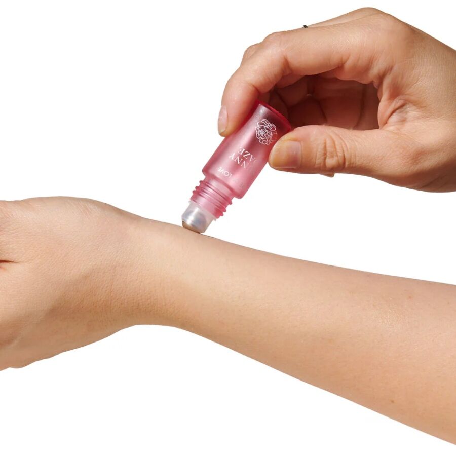 Eye Of Love - Bloom Set De Perfume Roll-On Con Feromonas De Día A Noche 2 X 5 Ml 3 Eye Of Love - Bloom Set De Perfume Roll-On Con Feromonas De Día A Noche 2 X 5 Ml - Imagen 3