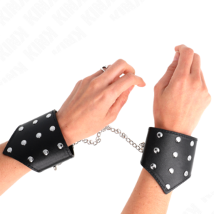 Kink - Muñequeras Estilo Puntiagudo Negro con Cadena Ajustable 17-23 Cm X 8.5 Cm