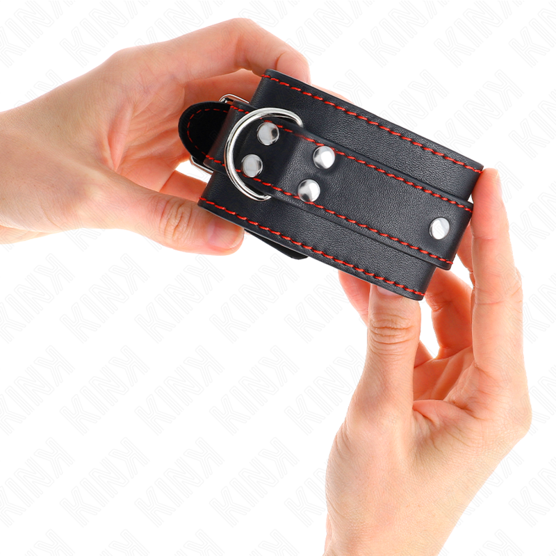 Kink - Muñequeras Negro Con Detalles En Rojo Ajustable 20-28 Cm X 5.5 Cm 4 Kink - Muñequeras Negro Con Detalles En Rojo Ajustable 20-28 Cm X 5.5 Cm - Imagen 4