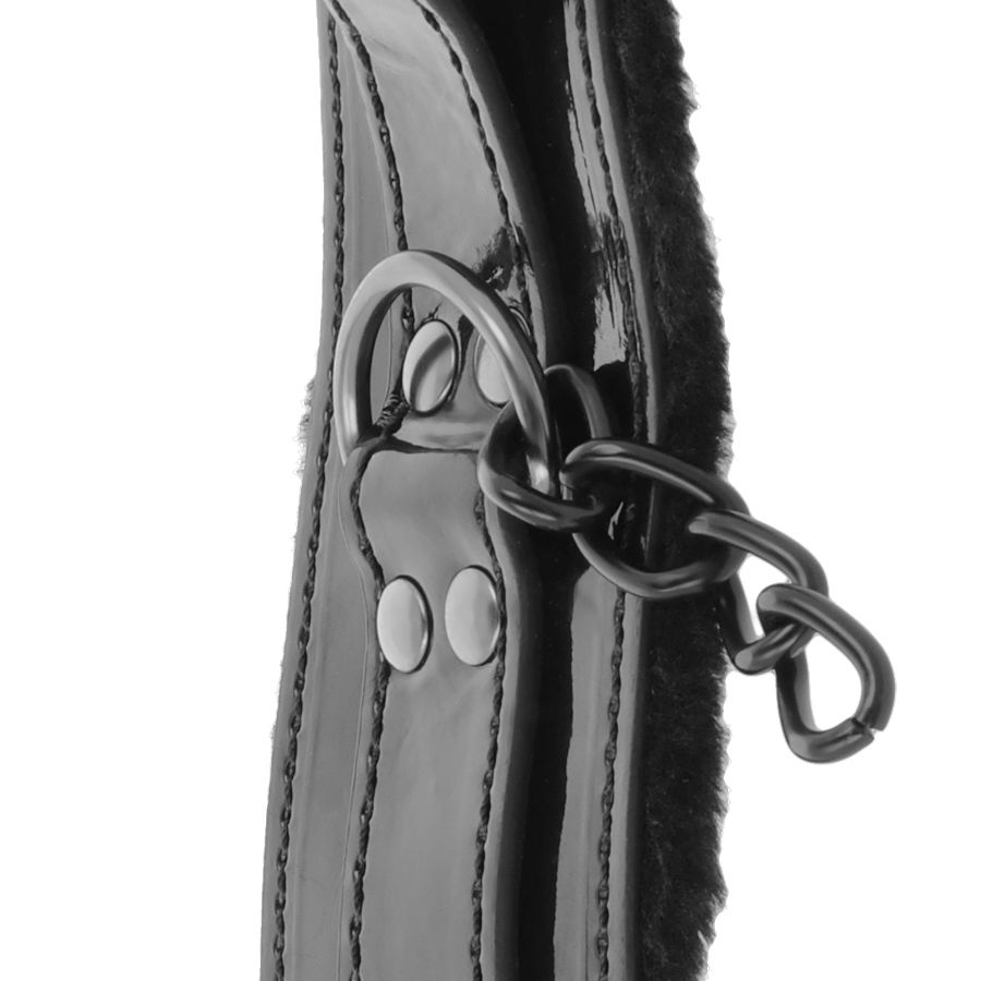 Darkness - Esposas Cuero Ajustables Manos Negro Con Candado 4 Darkness - Esposas Cuero Ajustables Manos Negro Con Candado - Imagen 4